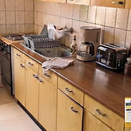 Dom-schatz 6 Monteurzimmer Im Herzen Von